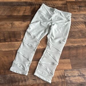 RBX | Teal Mint Medium  high-waisted capri leggings with ribbing detail